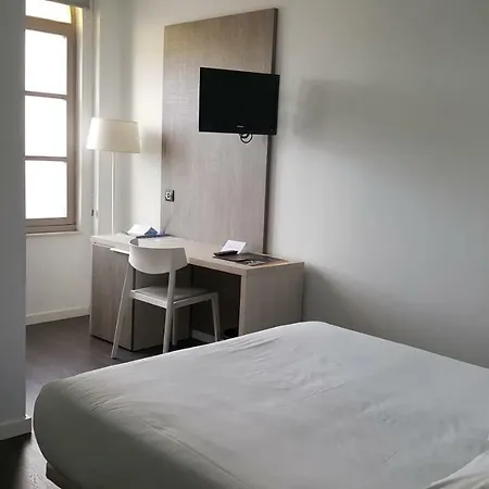 帕尔马利亚内斯酒店 4* 利亚内斯