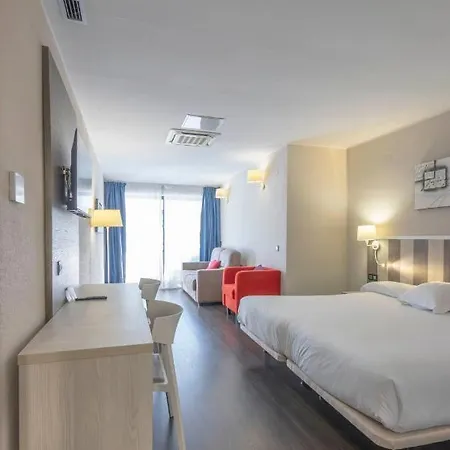 Hotel La Palma De By Gaiarooms