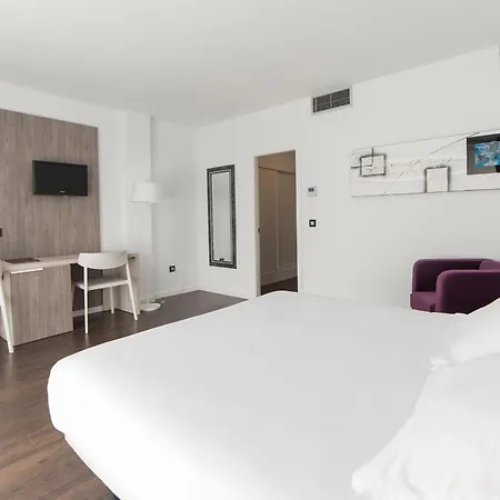 Hotel La Palma De By Gaiarooms